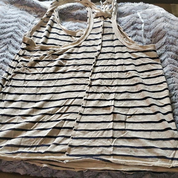 NWT Racerback tank - Picture 4 of 5